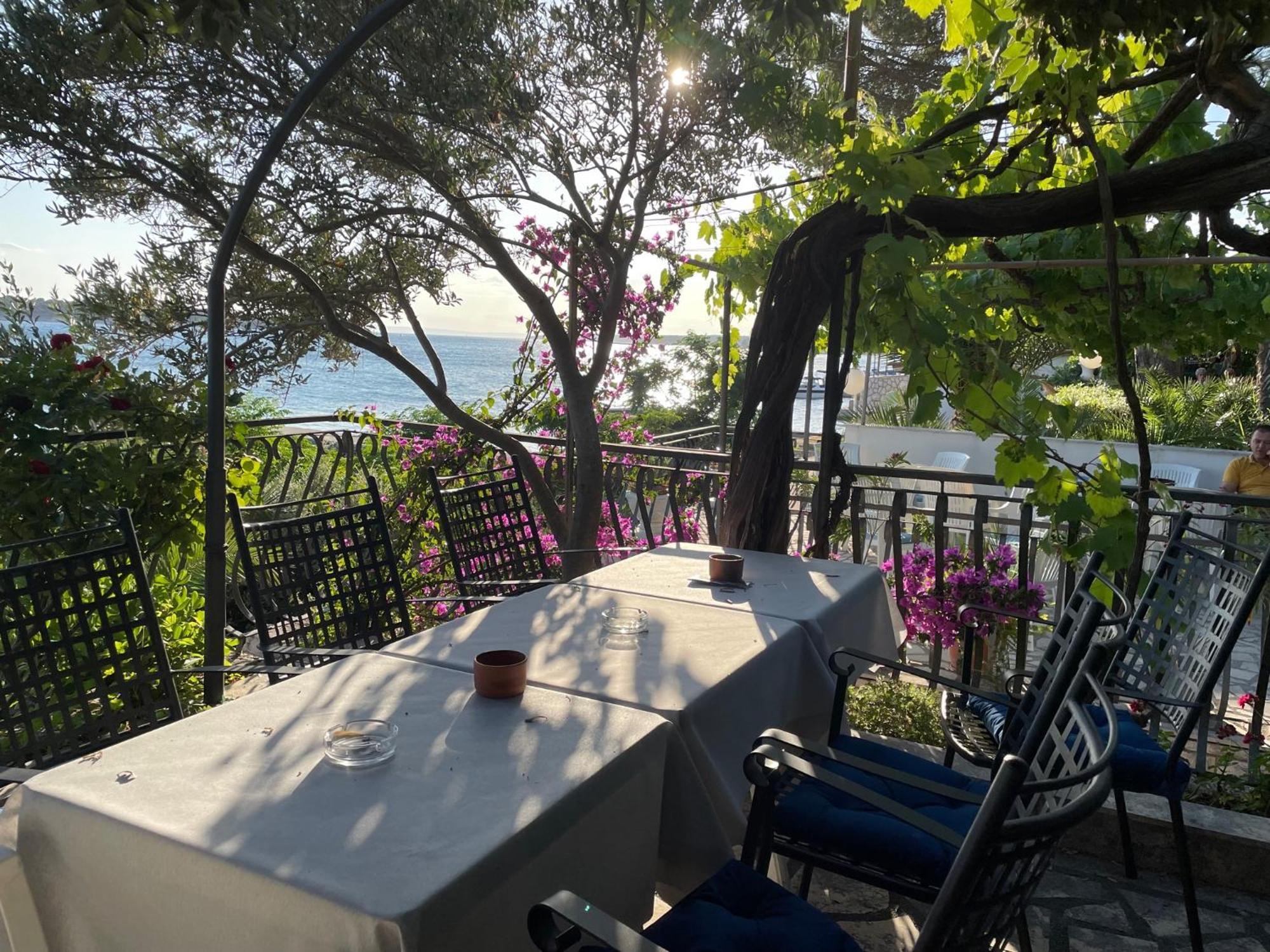 Apartments Vila Miranda On The Beach Barbat na Rabu Extérieur photo