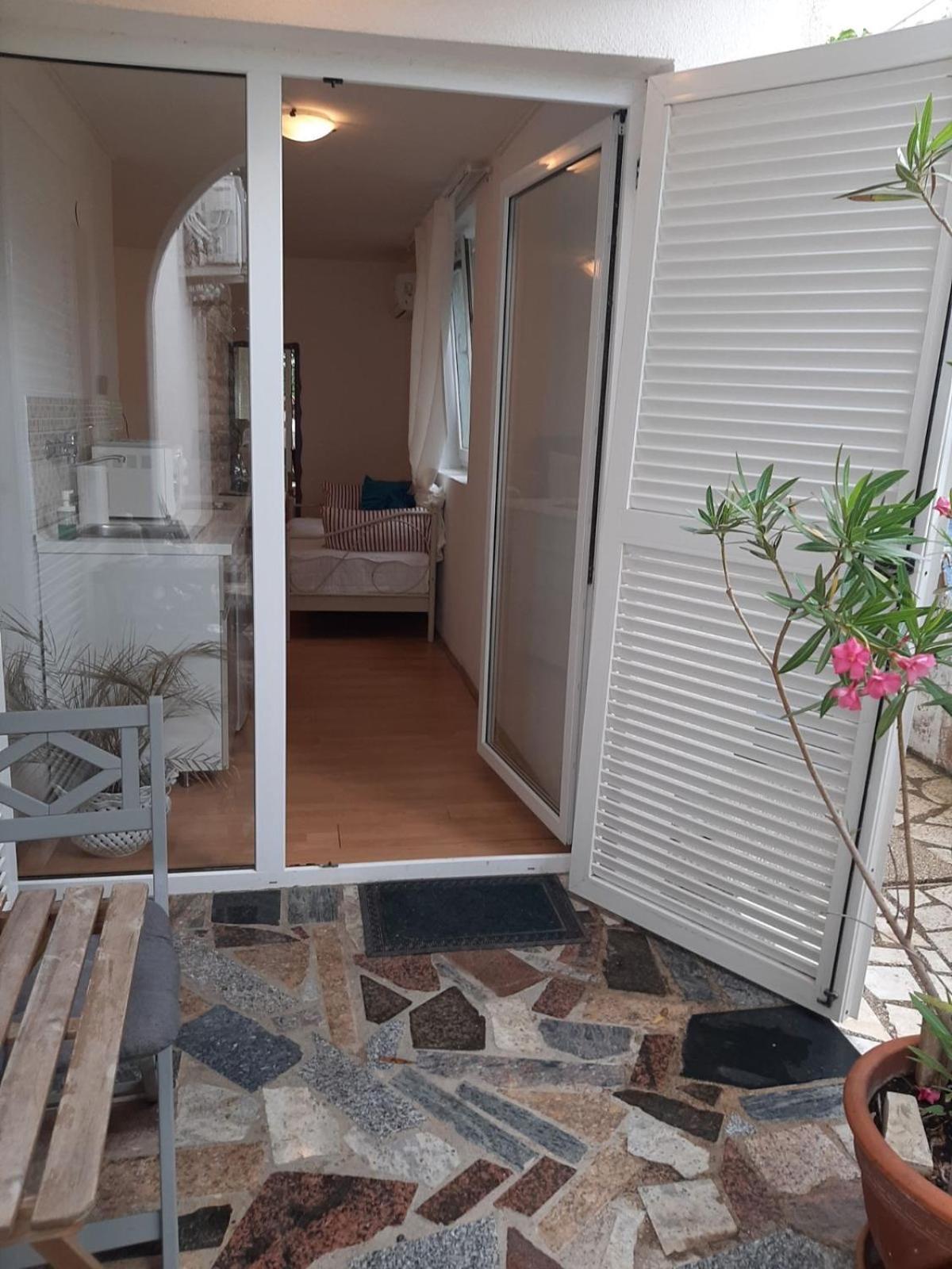 Apartments Vila Miranda On The Beach Barbat na Rabu Extérieur photo