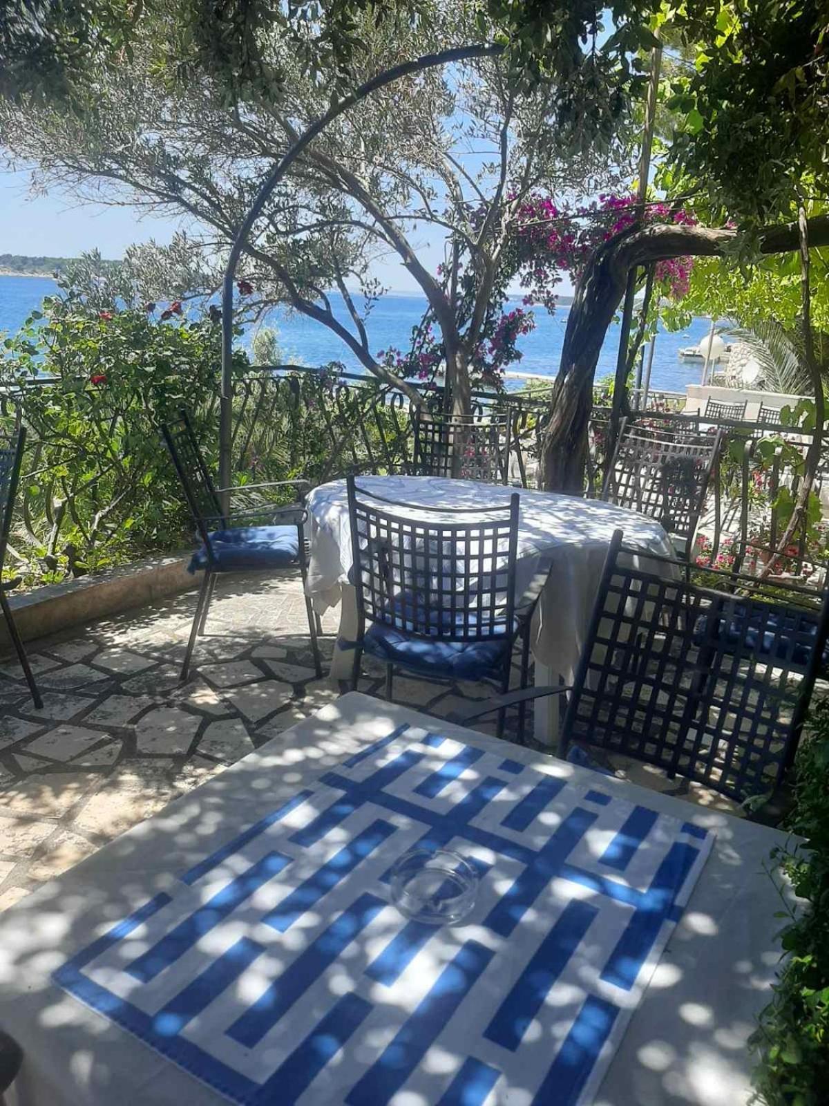 Apartments Vila Miranda On The Beach Barbat na Rabu Extérieur photo