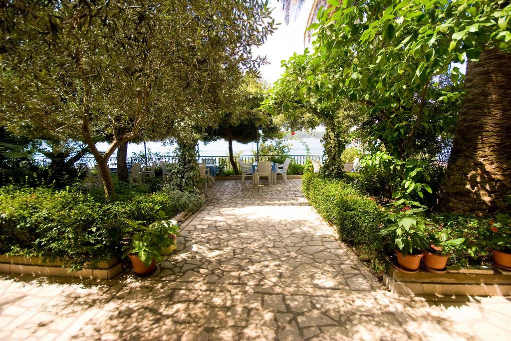Apartments Vila Miranda On The Beach Barbat na Rabu Extérieur photo